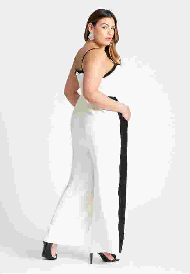 Jumpsuit W Contrast Details image number 2