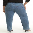 Curvie-Fit High-Rise Straight-Leg Stretch Jeans image number null