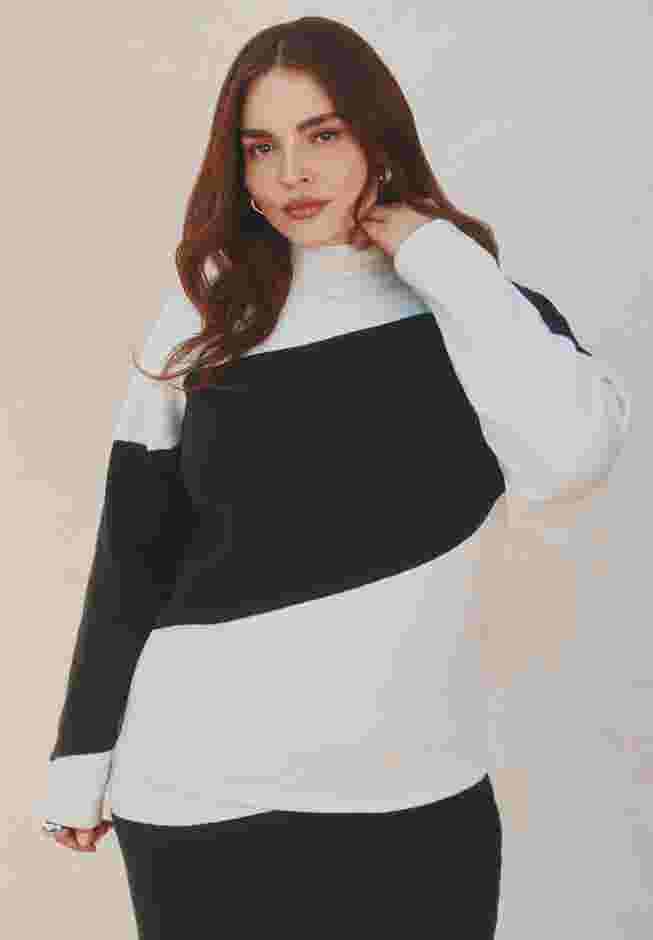 Diagonal Stripe Sweater image number 0
