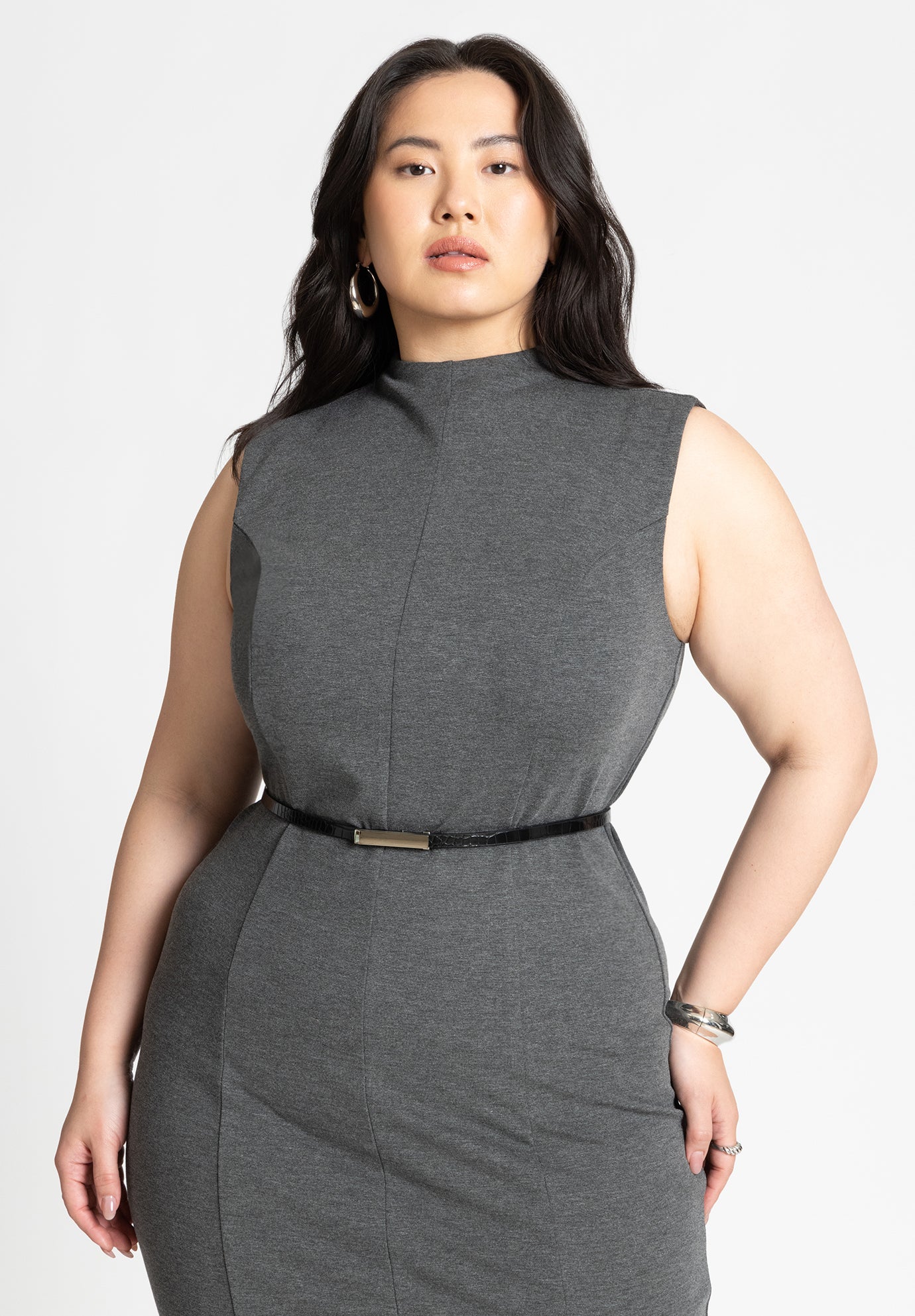 Skinny Belt With Plaque image number 0