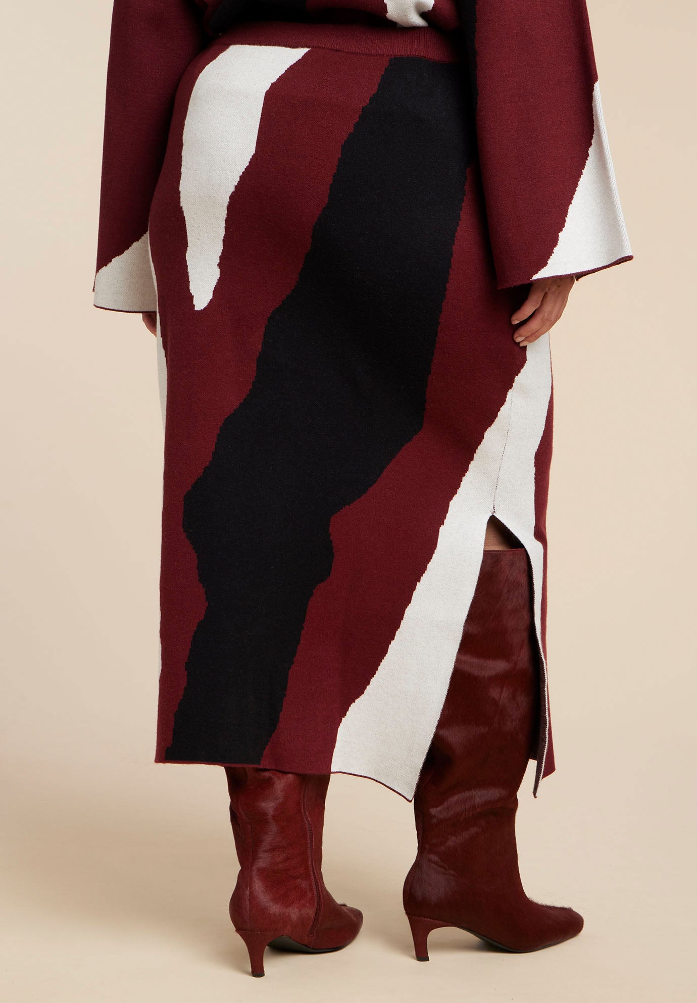 Intarsia Sweater Skirt image number 1