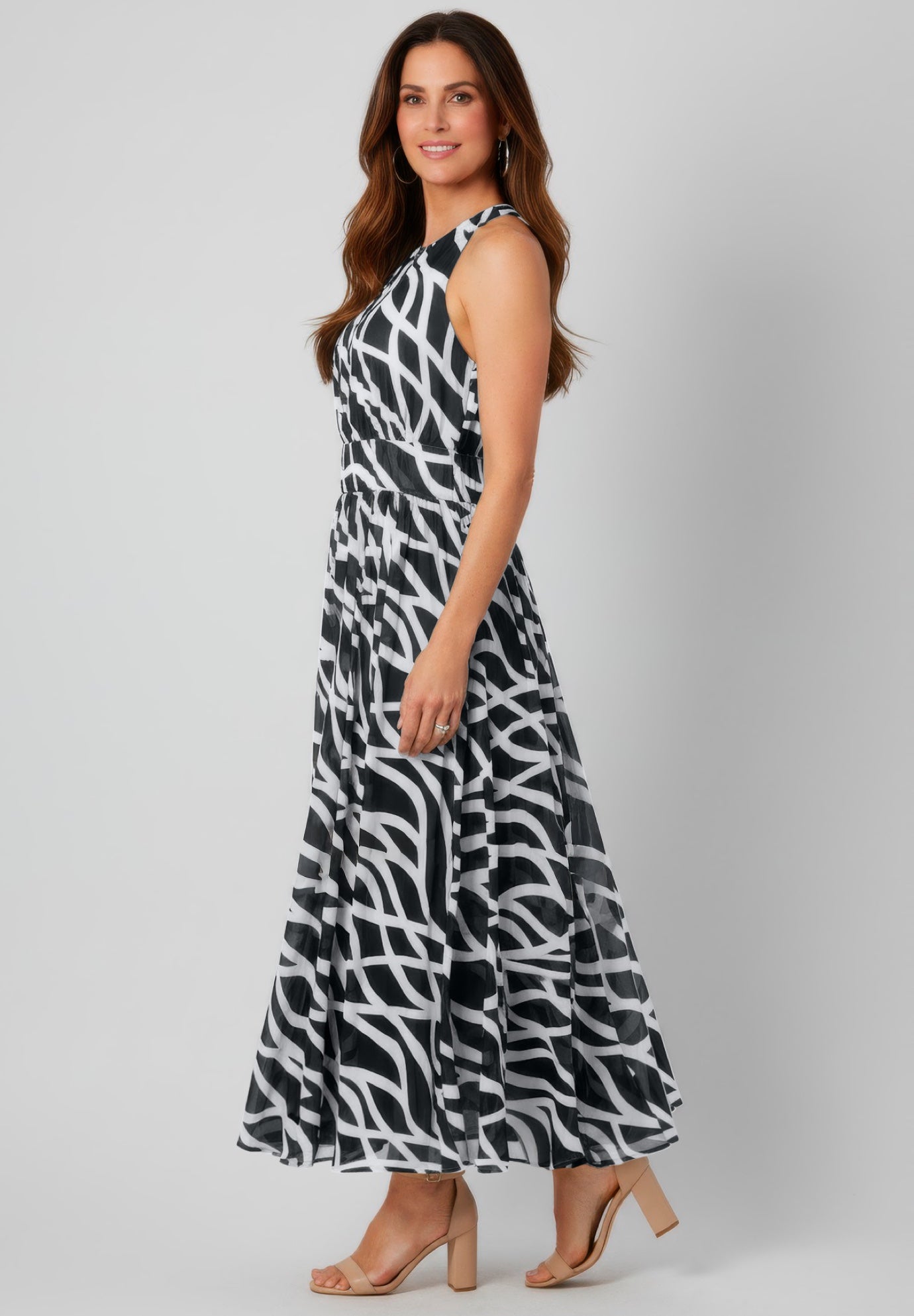 Georgette Flyaway Maxi Dress image number 2