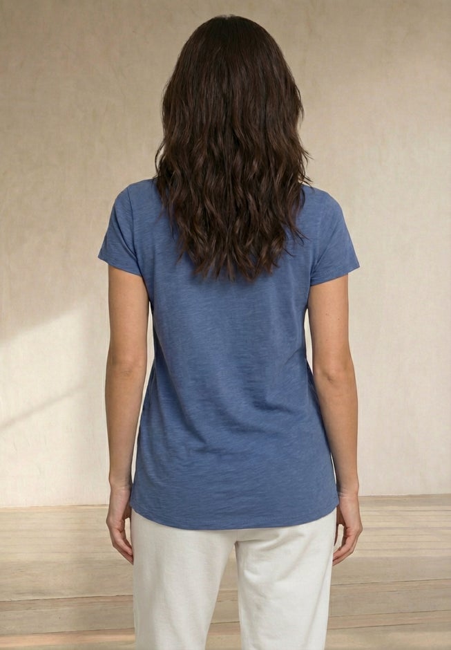 Love Ellos Graphic Tee image number 1