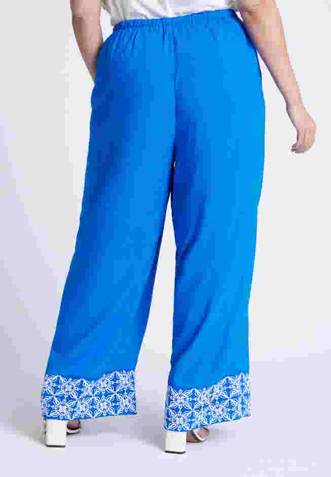 Embroidered Hem Pull On Pant image number 3
