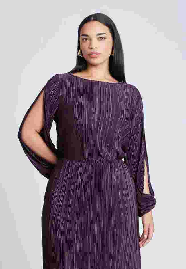 Plisse Open Sleeve Dress image number 4