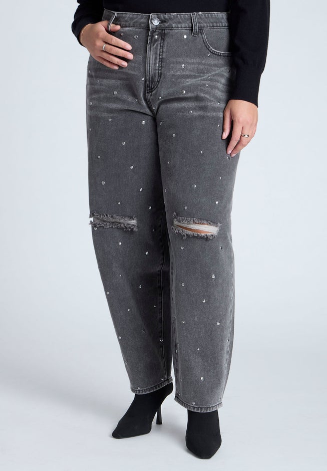 Relaxed Taper Leg Jean With Studs image number 1