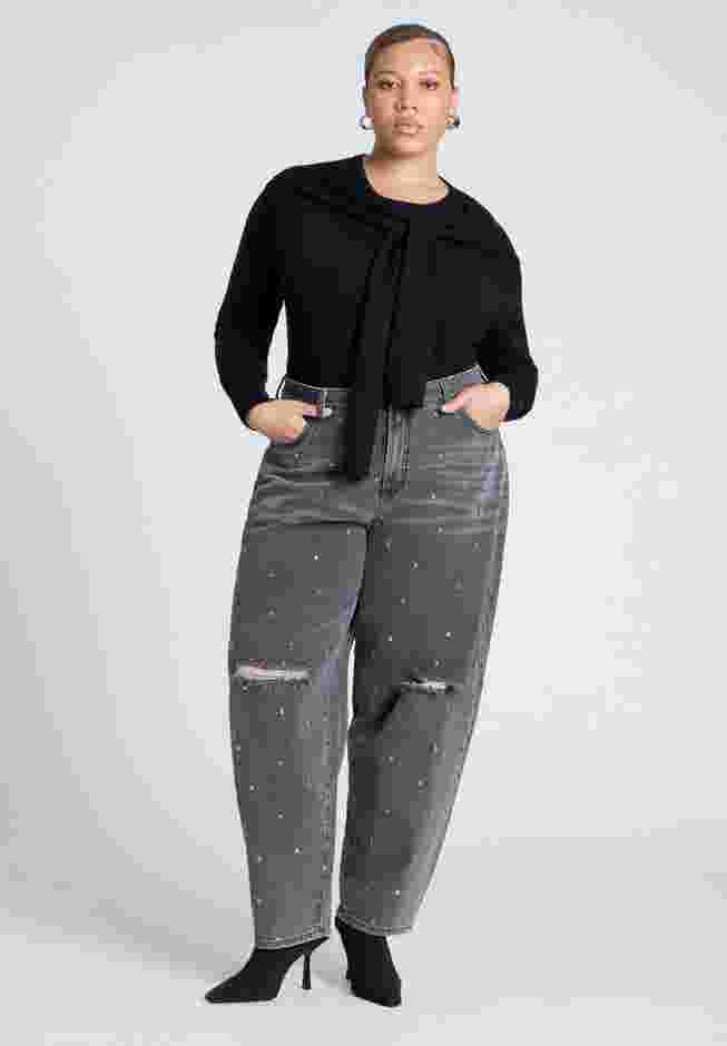 Relaxed Taper Leg  Jean With Studs image number 0