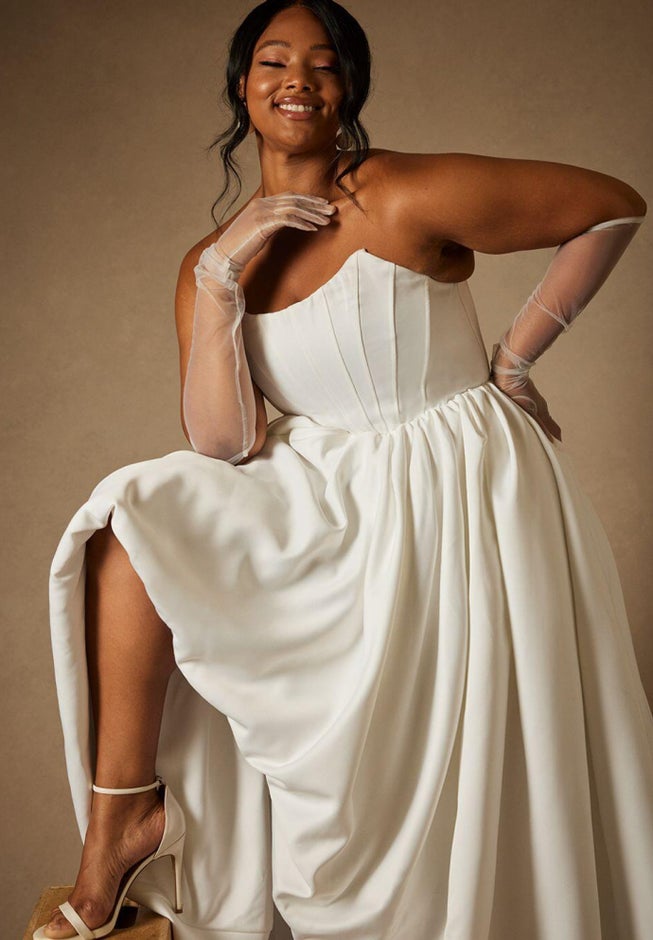 Bridal by ELOQUII Corset Gown With Bubble Skirt image number null