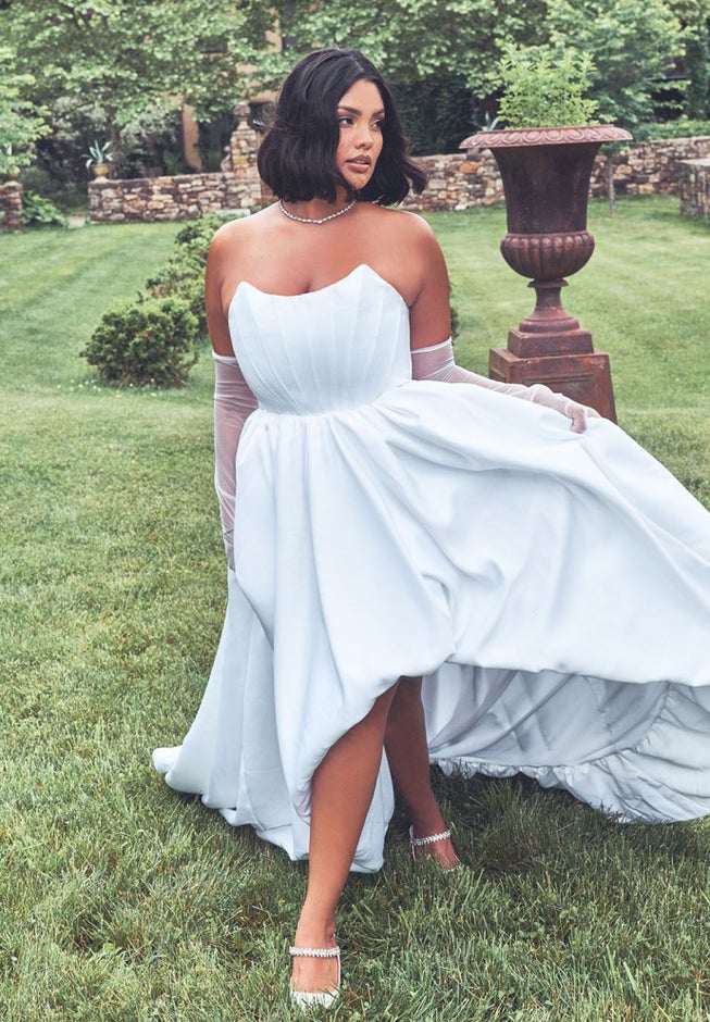 Bridal by ELOQUII Corset Gown With Bubble Skirt image number null