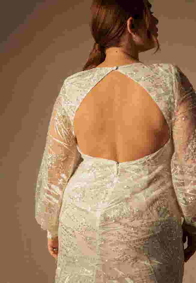 Bridal by ELOQUII Mesh Applique Gown image number 2