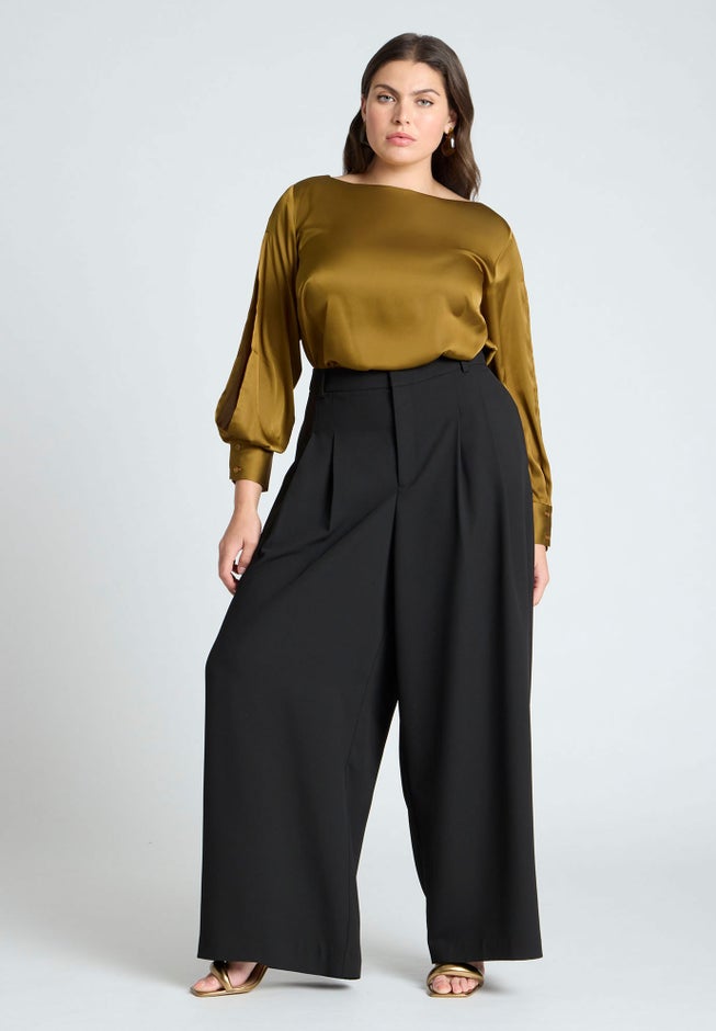 Boat Neck Blouse With Sleeve Slits image number 2