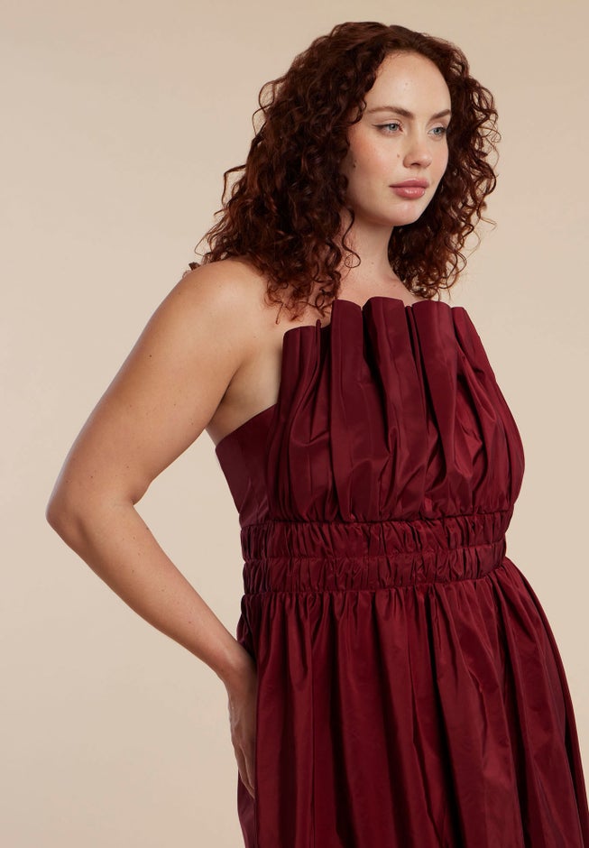 Pleated Ruffle Neckline Midi Dress image number 2