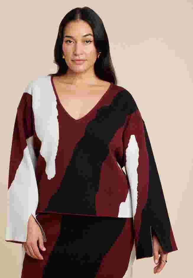 V Neck Intarsia Sweater image number 0
