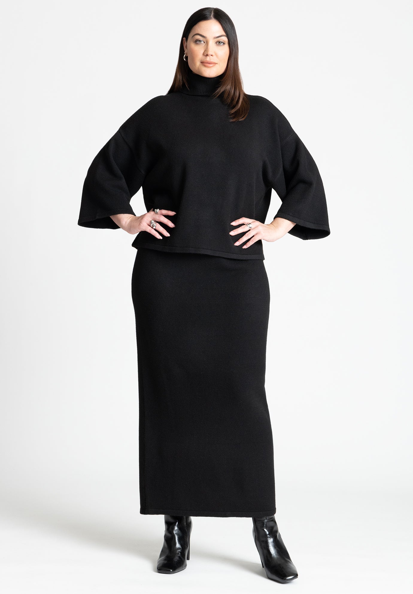 Boxy Three Quarter Sleeve Turtleneck image number 3