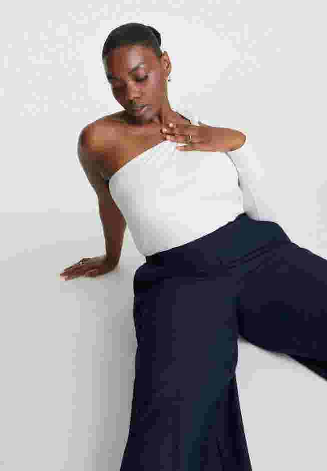One Shoulder Long Sleeve image number 3