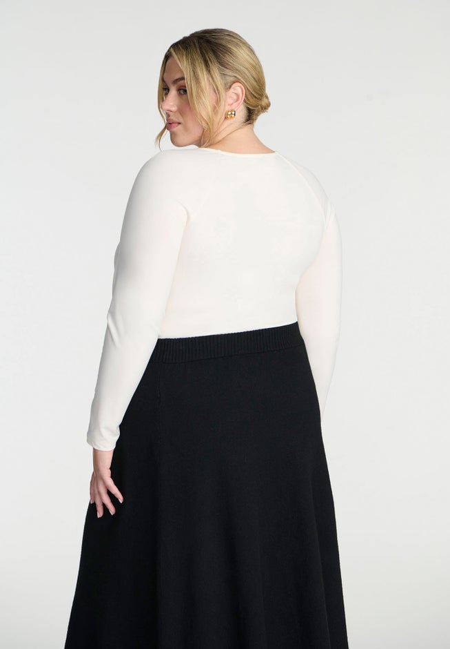 Sweetheart Neck Long Sleeve Top image number null