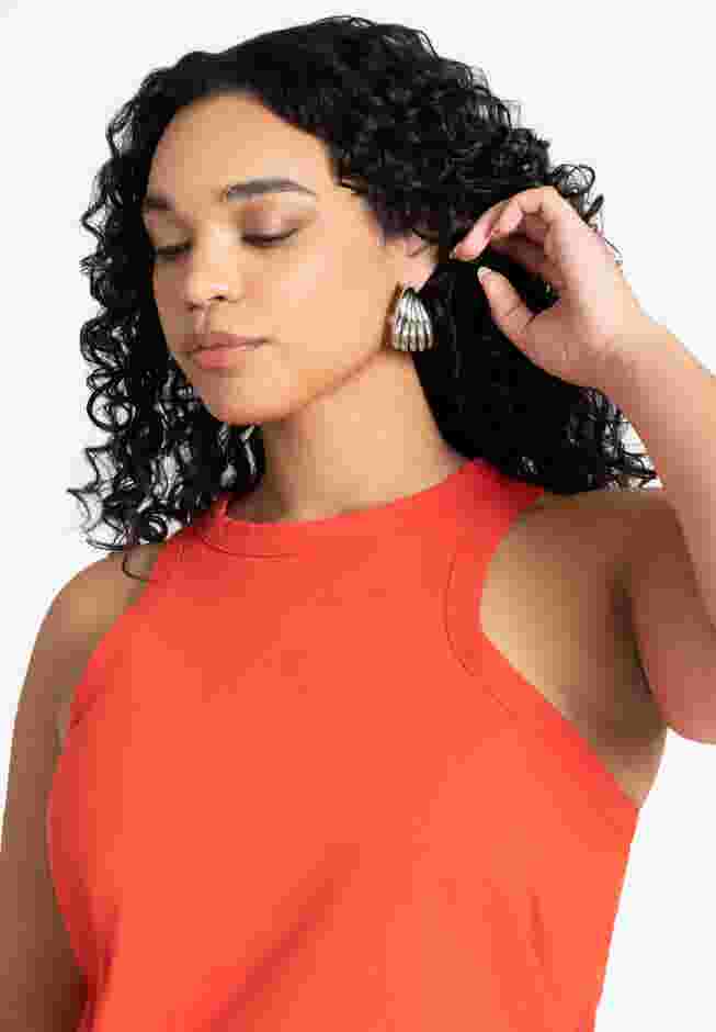 Weave Hoop Earring image number 0