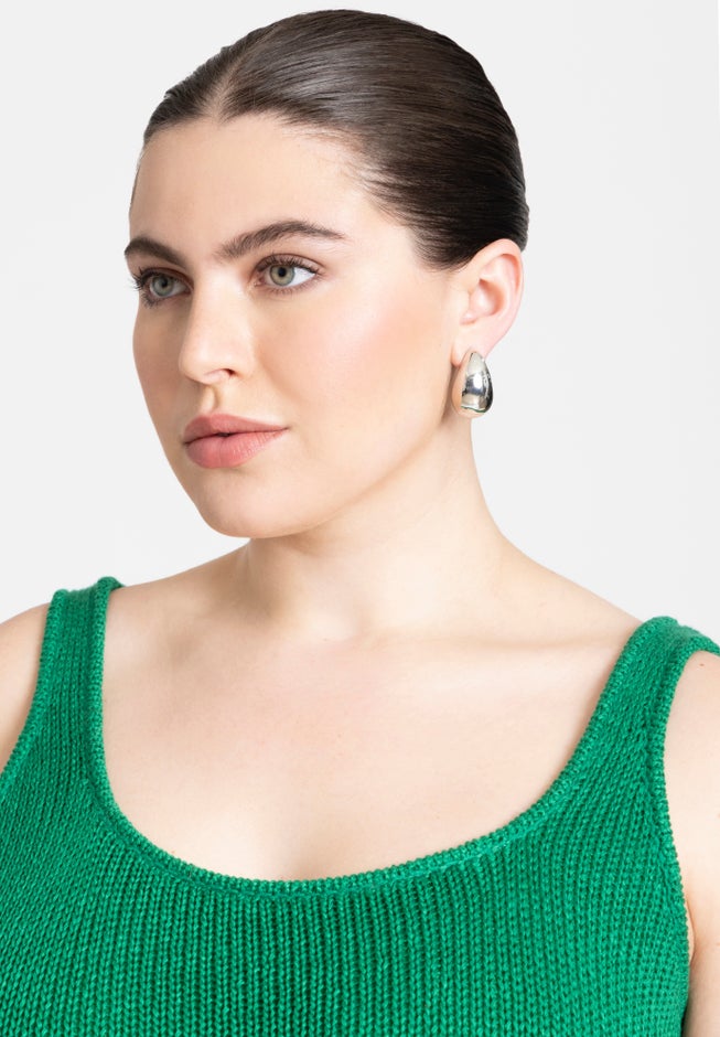 Teardrop Stud image number 0