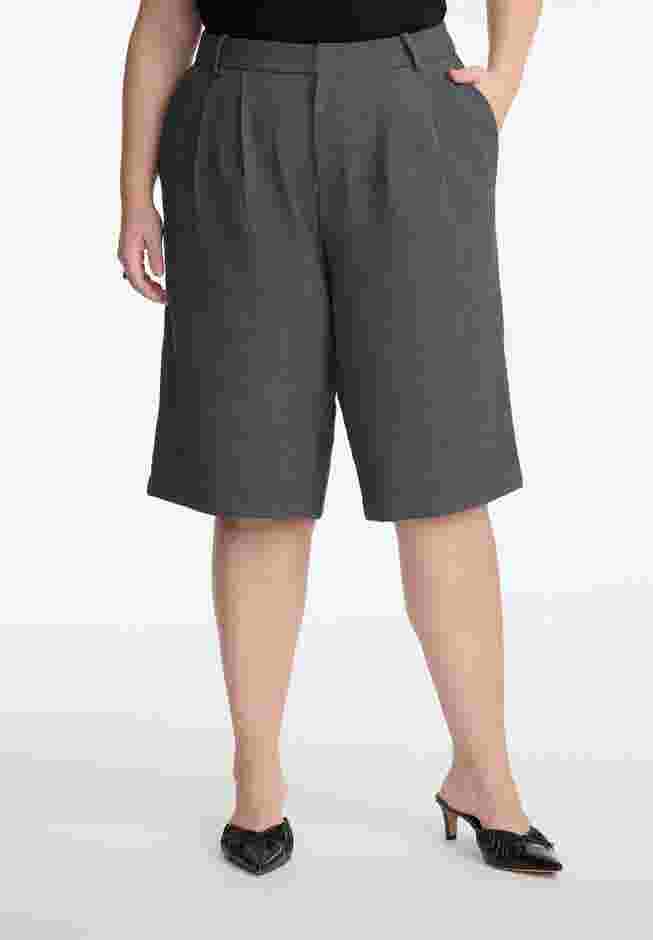 Bermuda Shorts image number 1
