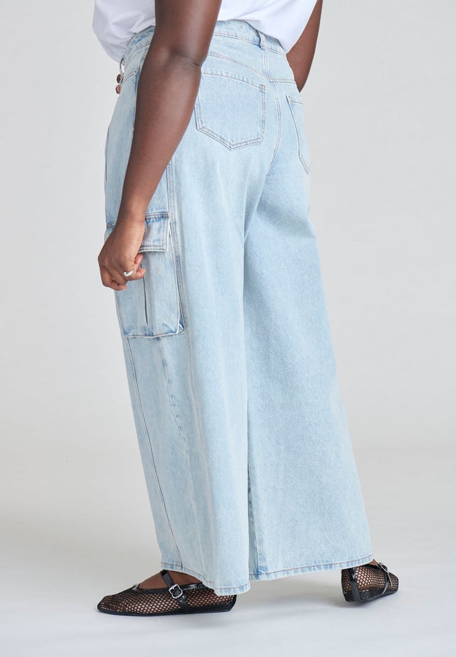 Wide Leg Cargo Jean image number 1