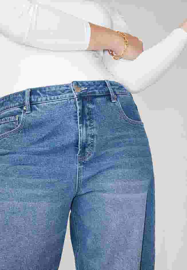 The Barrel Leg Jean image number 4