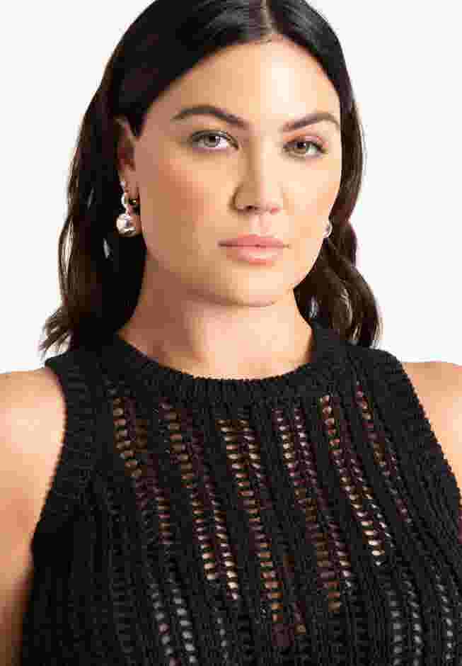 Crochet Knitted Tank image number 3