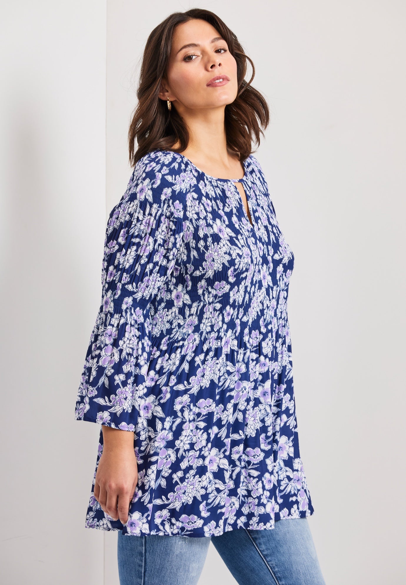 Keyhole Bell Sleeve Tunic image number 2