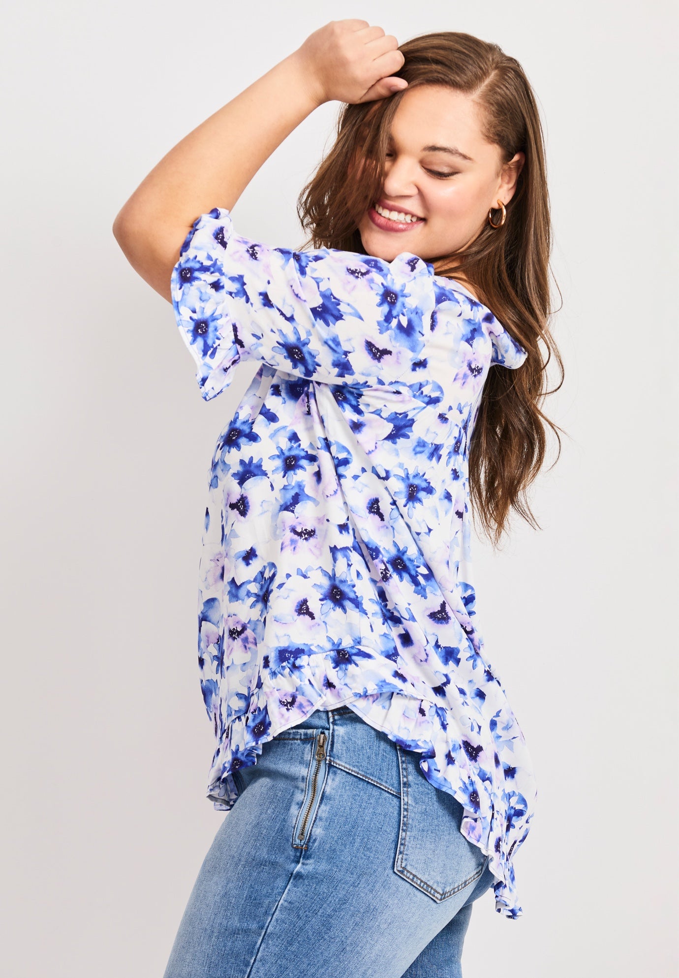 Crew Ruffle Hem Top image number 2