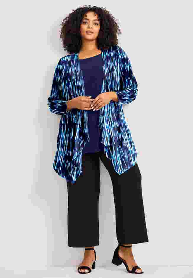 Cardigan With Tank Duet image number 0