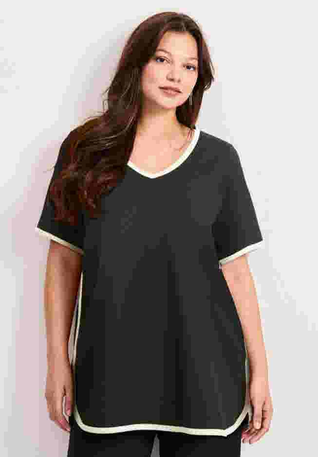 Contrast Tee image number 0