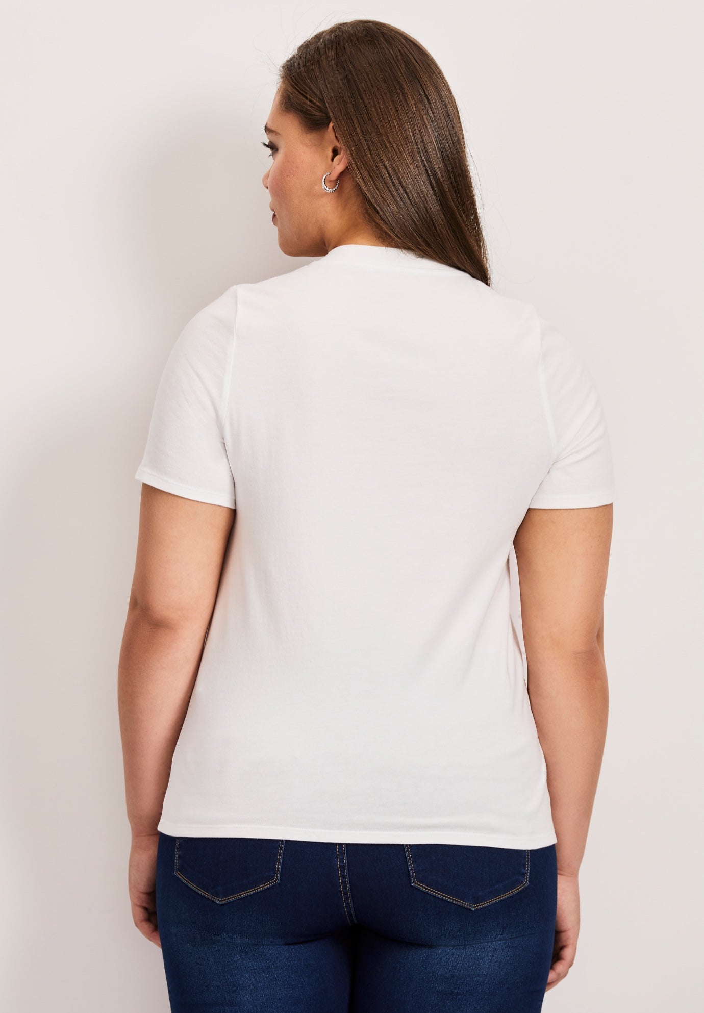 V-Neck Short Sleeve Graphic Tee image number 1