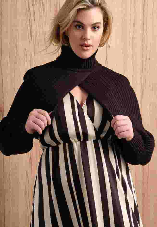 Turtleneck Sweater Sleeve Scarf image number 2