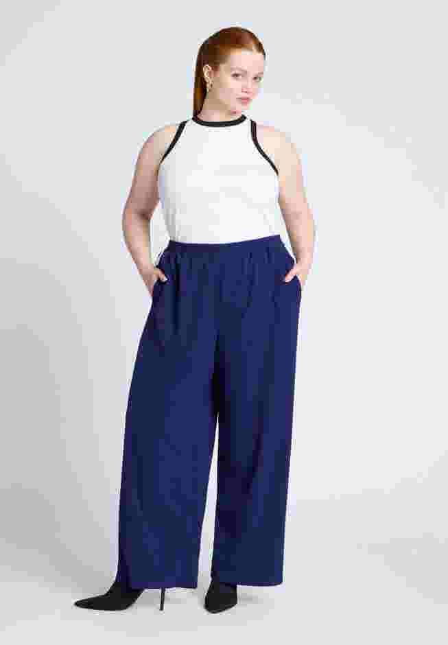 Track Pant With Side Stripe image number 0