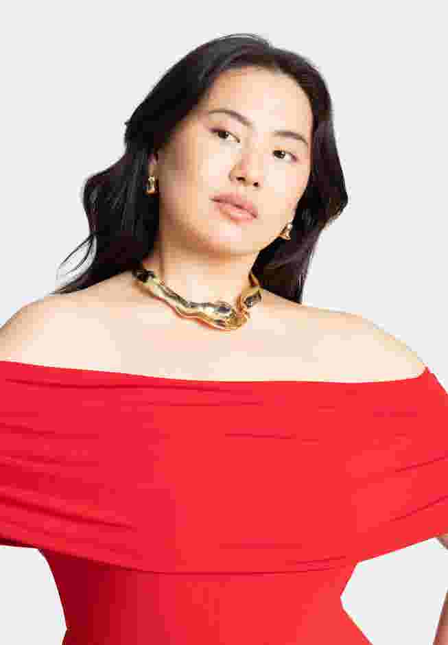 Twisted Collar Necklace image number 0