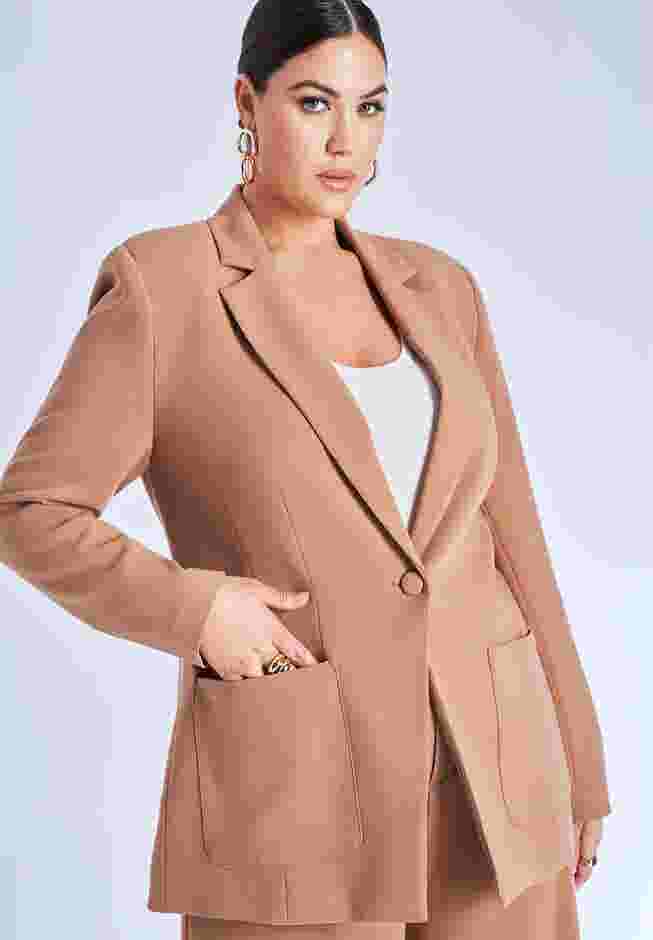 The 365 Suit Patch Pocket Blazer image number 3