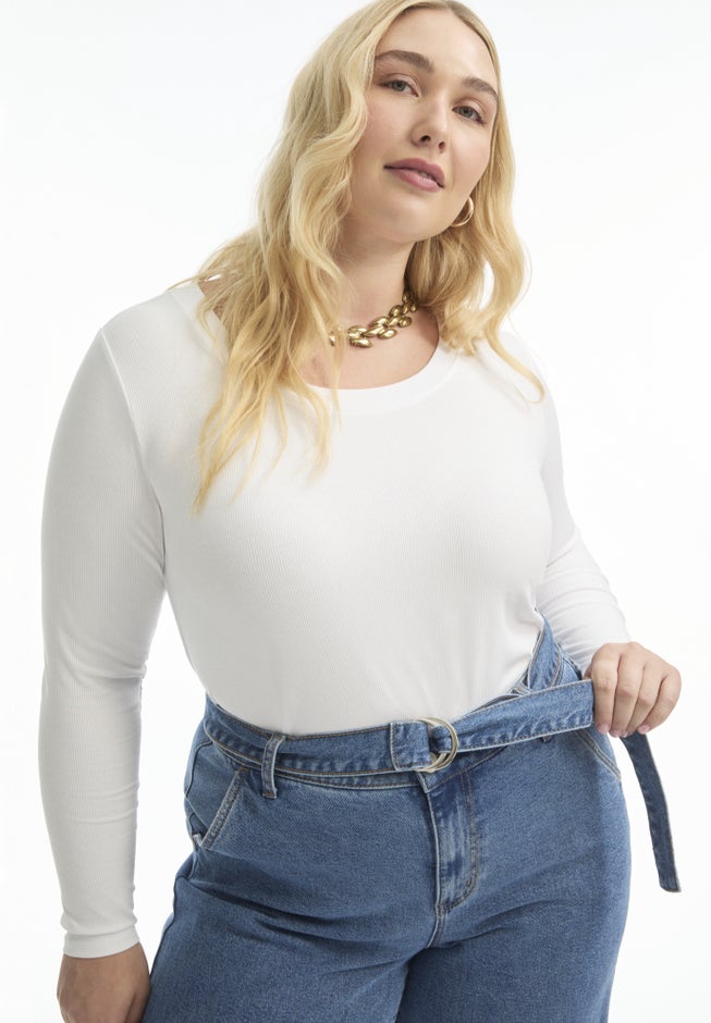 Curvie Fit High-Waisted Wide-Leg Jean image number null
