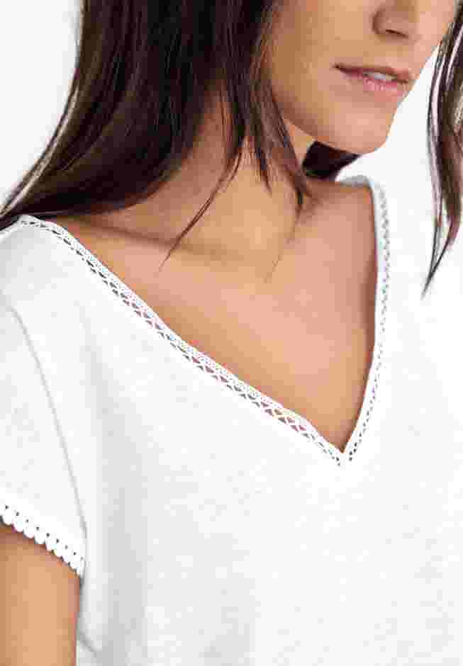 Crochet Trim Tee image number 2