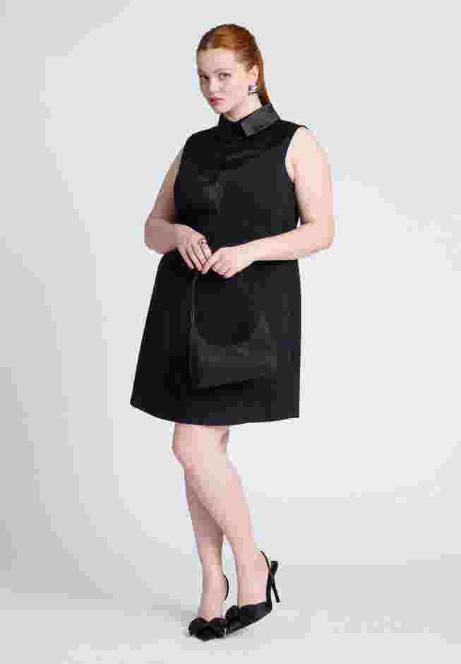 Sleeveless Tuxedo Mini Dress image number 0
