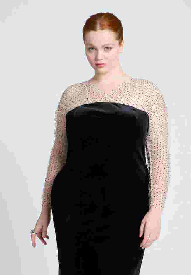 Velvet Midi Dress With Polka Dot Sleeve image number 2