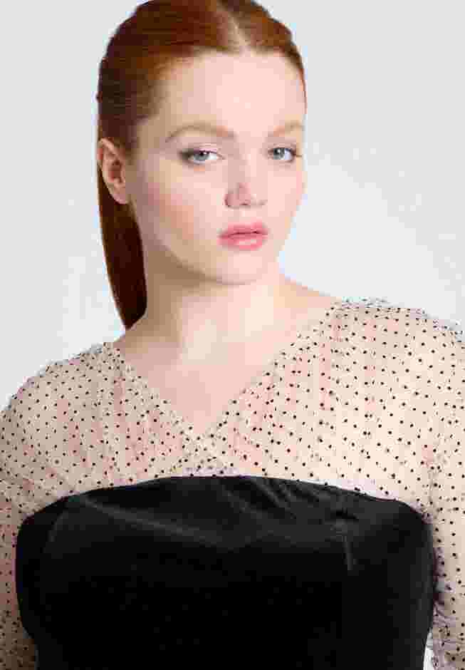 Velvet Midi Dress With Polka Dot Sleeve image number 3