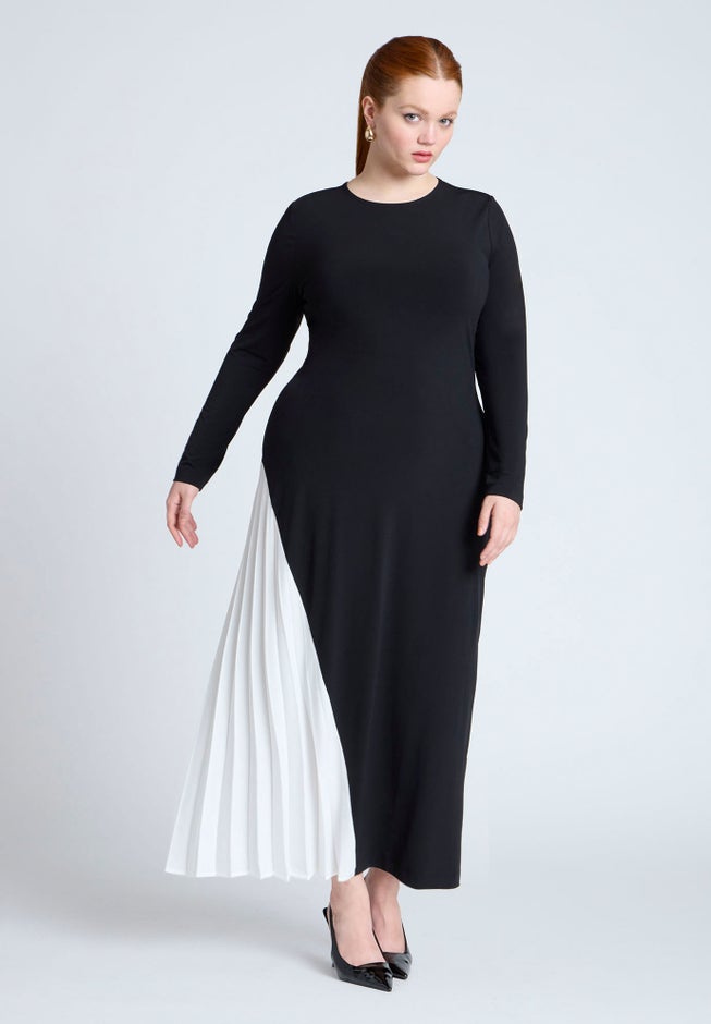 Maxi Dress With Pleat image number 0