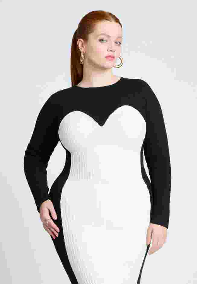 Maxi Sweater Dress With Colorblocked image number 2
