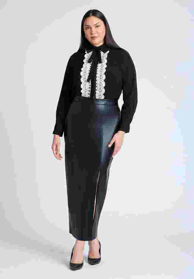 Collared Shirt With Lace-Trimmed Placket image number 3