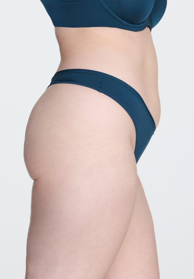 The Thong - Micro image number 3