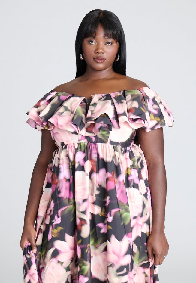 Ruffle Neckline Floral Dress image number 2