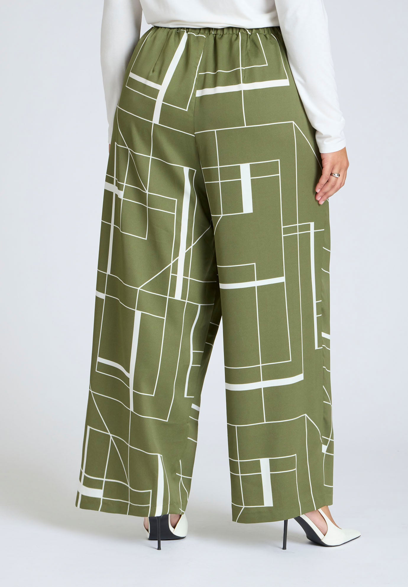 Pull On Printed Wide Leg Pant image number 2
