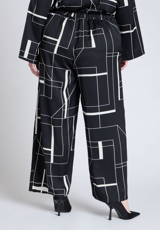 Pull On Printed Wide Leg Pant image number 2