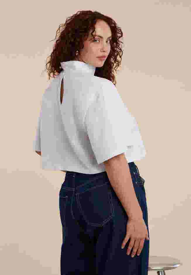 Mock Neck Crop Tee image number 2