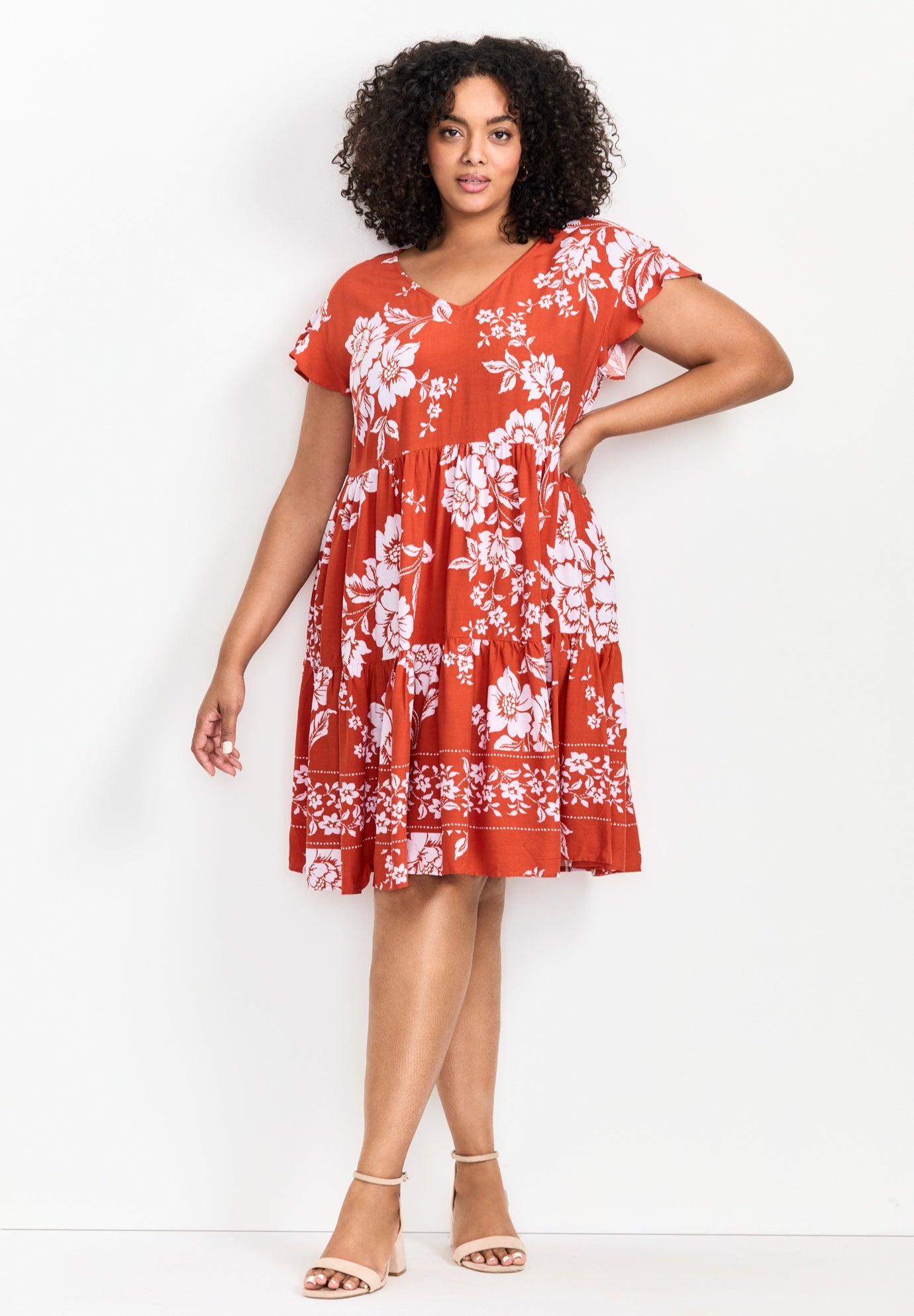 Unwind Tiers Dress image number 0