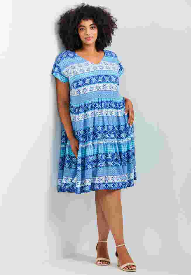 Unwind Tiers Dress image number 0